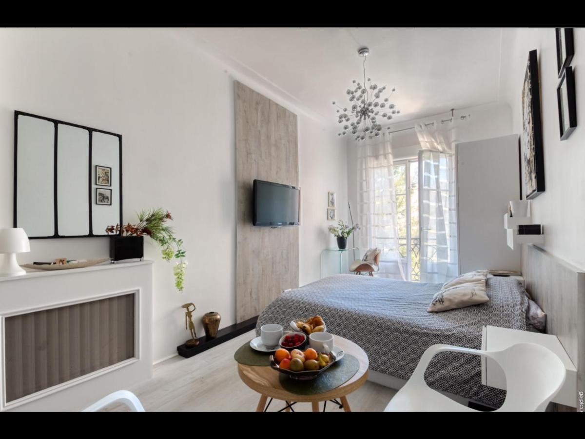 La Croisette - Superbe Studio Au Mythique Palais Miramar Cannes Exterior photo